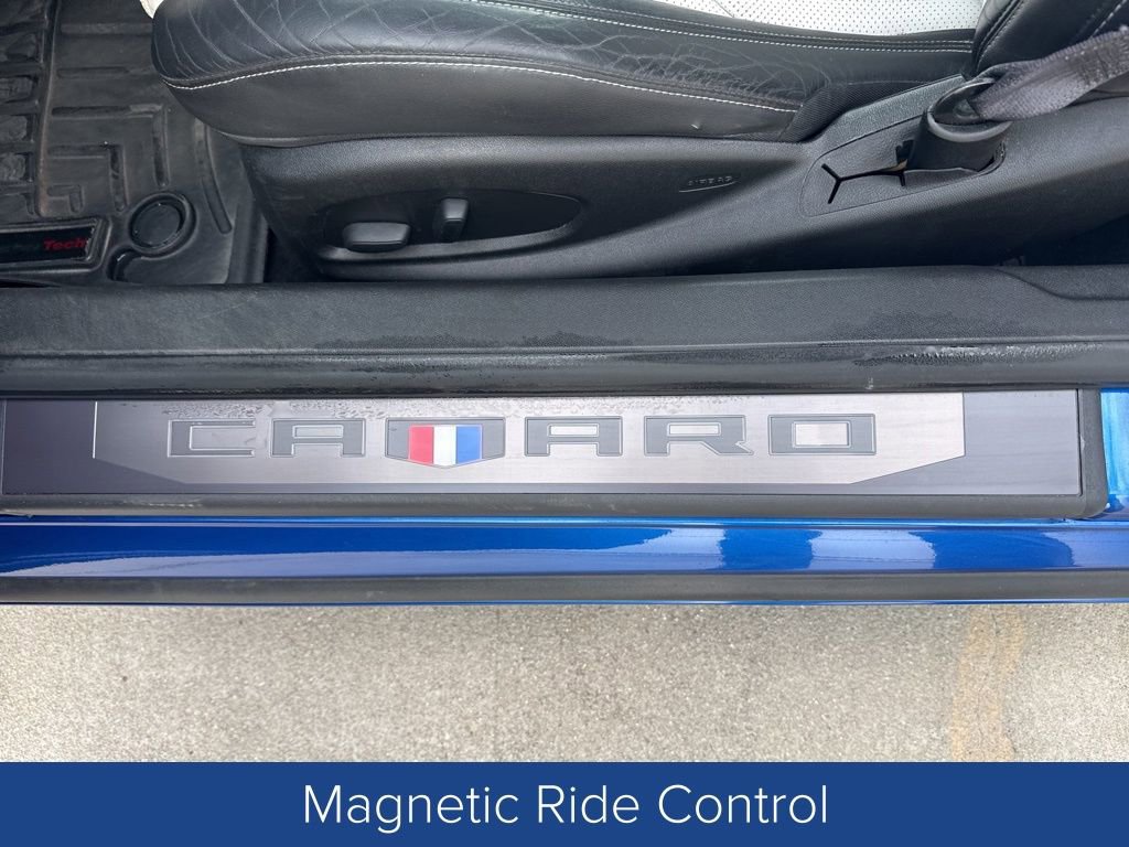 Used 2016 Chevrolet Camaro SS image 11