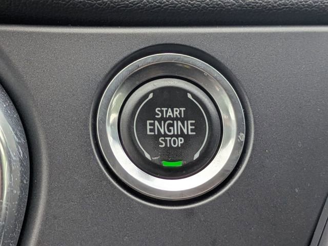Used 2021 Chevrolet Blazer LT FWD image 31