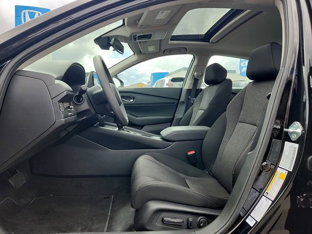 Used 2025 Honda Accord SE image 13