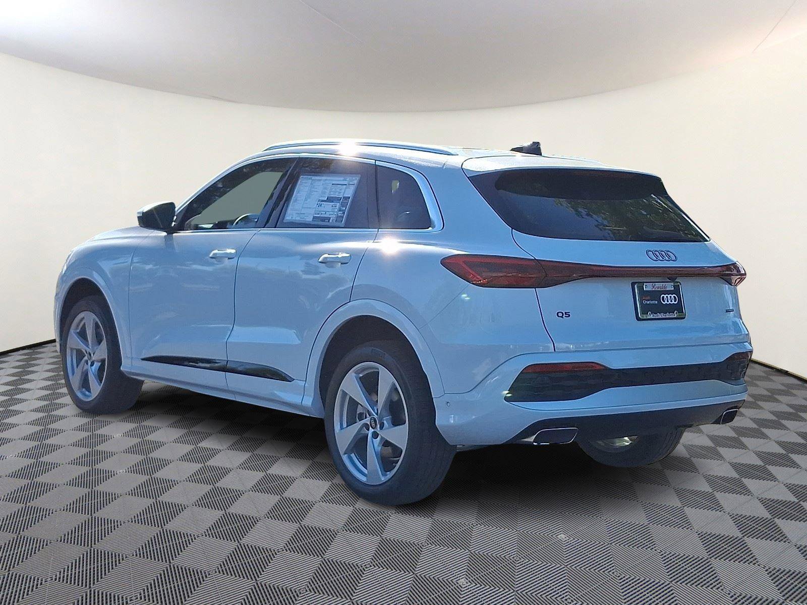 New 2026 Audi Q5 Premium Plus AWD/4WD image 4