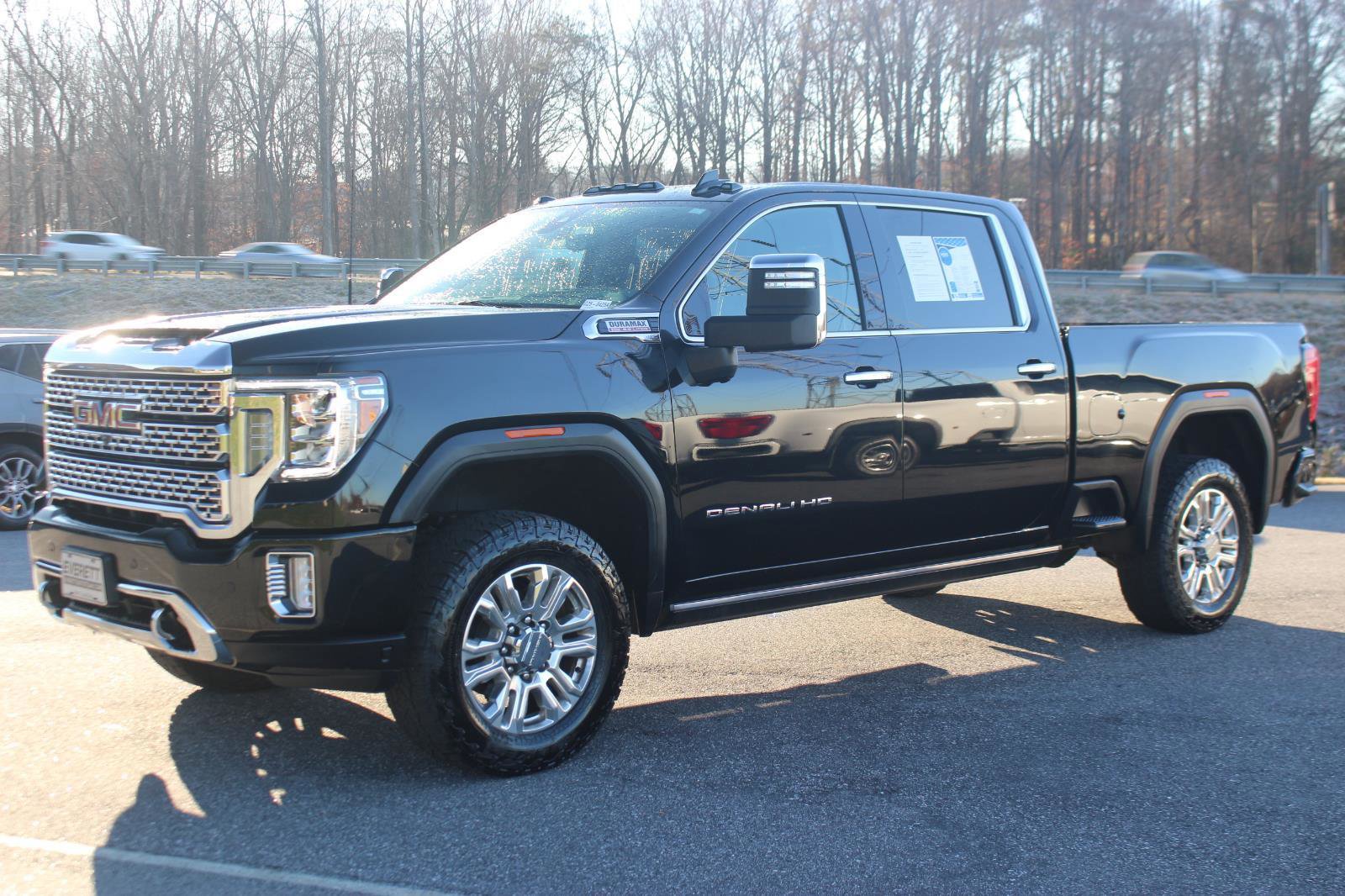 Used 2023 GMC Sierra 2500 Denali w/ Denali Ultimate Package image 3