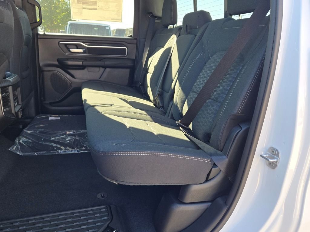 New 2026 RAM 1500 Big Horn AWD/4WD image 18