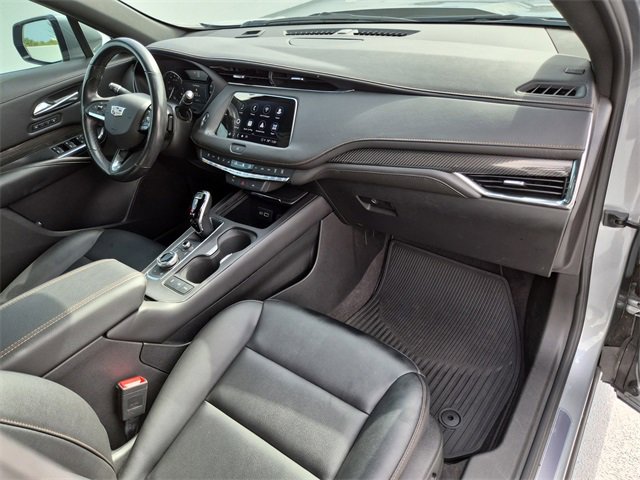 Used 2023 Cadillac XT4 Sport image 19
