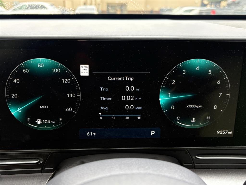 Certified 2025 Hyundai Kona Limited AWD/4WD image 7