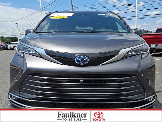 Certified 2025 Toyota Sienna Platinum AWD/4WD image 2