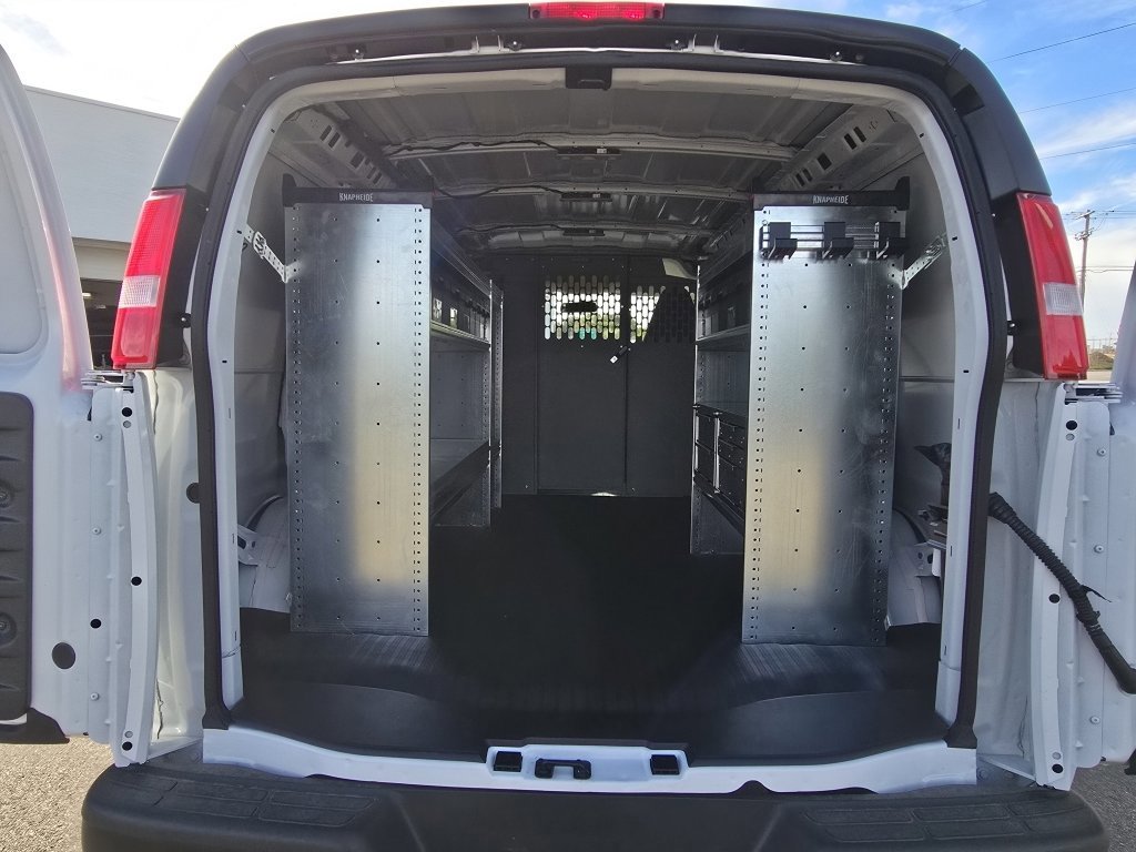 New 2025 Chevrolet Express 2500 w/ Communications Package RWD image 8
