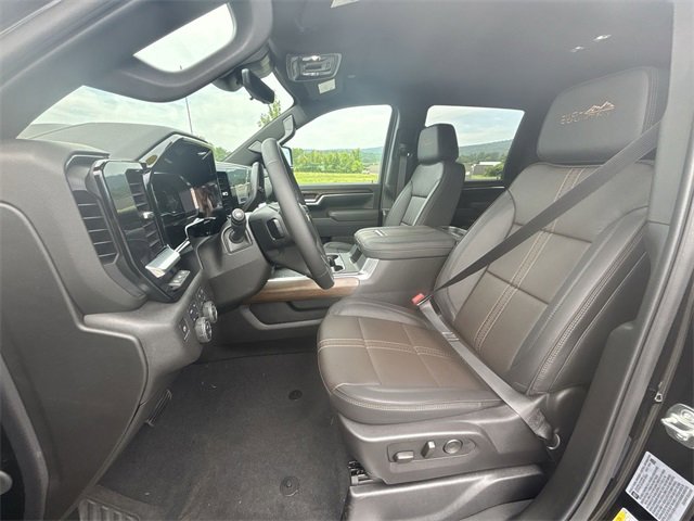 New 2025 Chevrolet Silverado 2500 High Country w/ Technology Package image 20