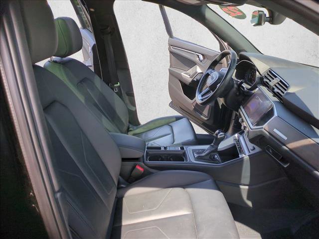 Used 2022 Audi Q3 2.0T Premium image 23