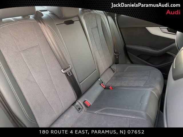 Used 2022 Audi A4 2.0T Premium Plus image 11