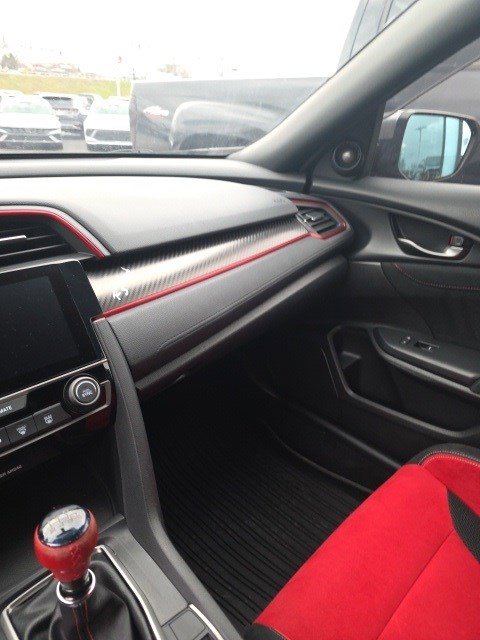 Used 2017 Honda Civic Type R image 10