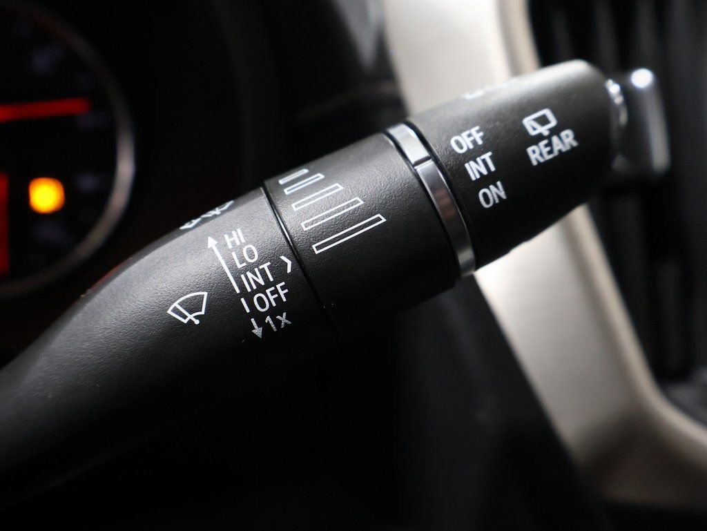 Used 2022 GMC Terrain Denali w/ Black Diamond Edition image 41