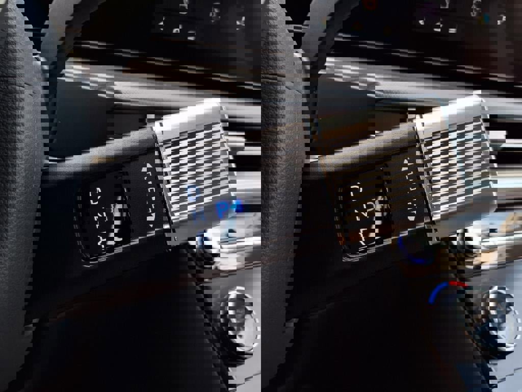 New 2026 Hyundai Santa Fe SE image 21