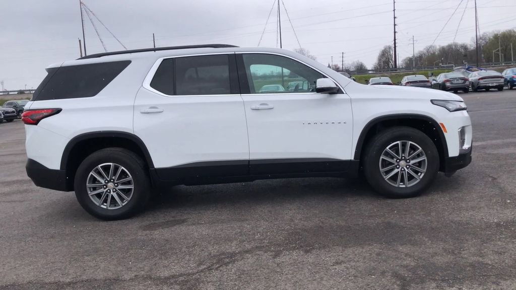 Used 2023 Chevrolet Traverse LT w/ LPO, Floor Liner Package AWD/4WD image 9