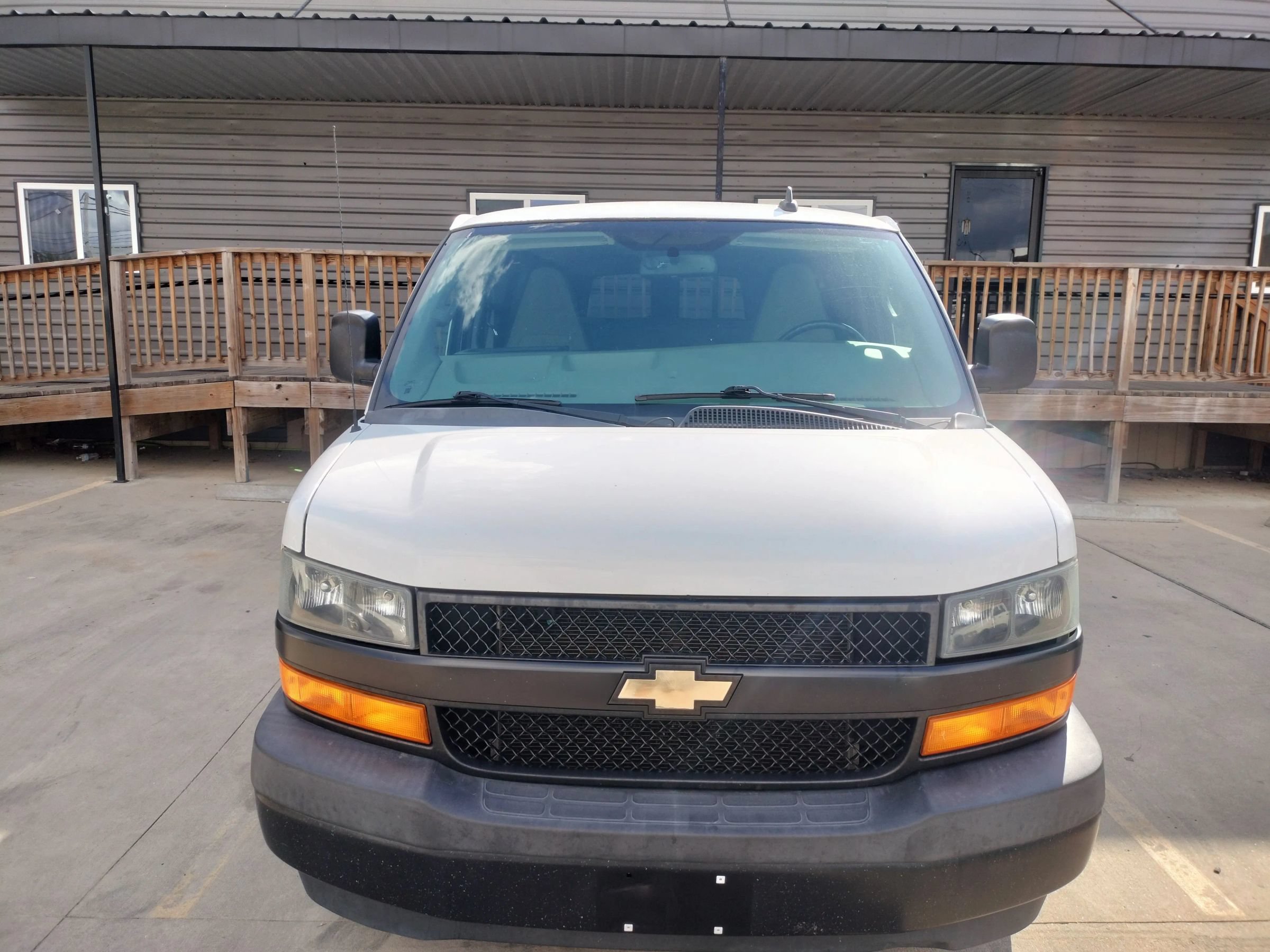 Used 2019 Chevrolet Express 2500 LS w/ Driver Convenience Package RWD image 16