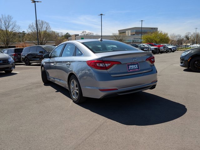 Used 2016 Hyundai Sonata SE image 7