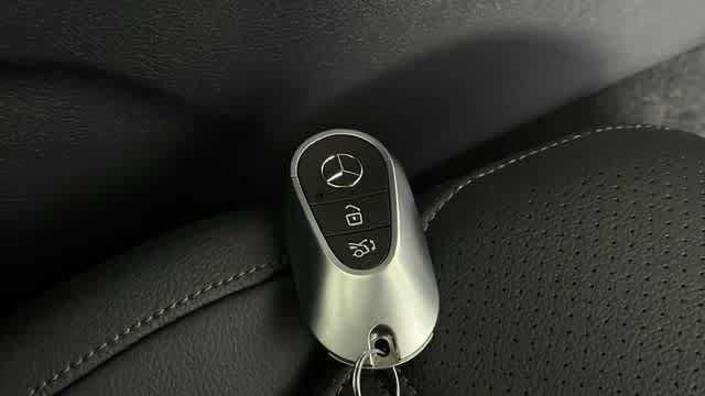 Certified 2026 Mercedes-Benz GLC 300 4MATIC image 36