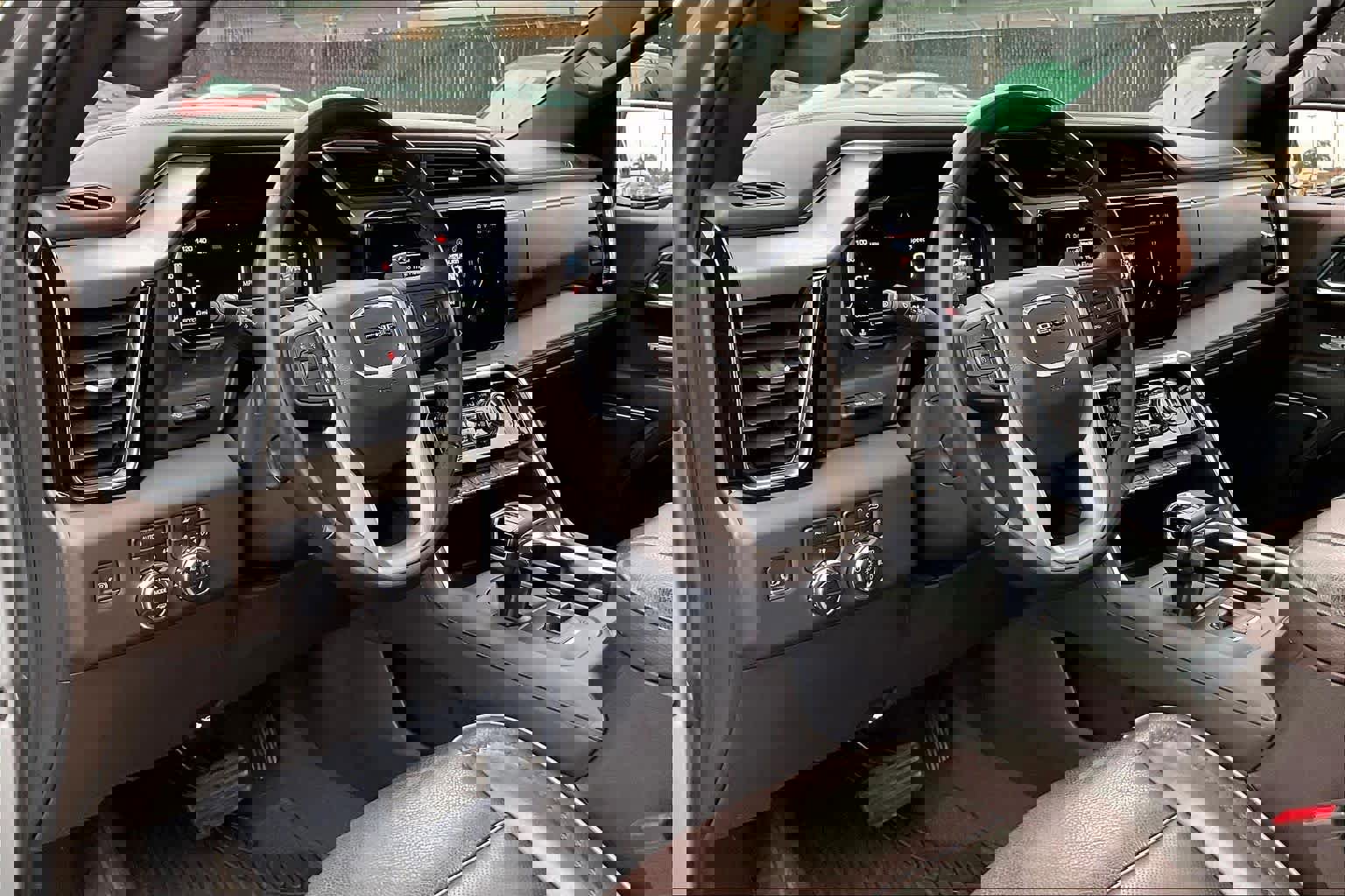 Used 2024 GMC Sierra 1500 Denali w/ Denali Reserve Package image 16