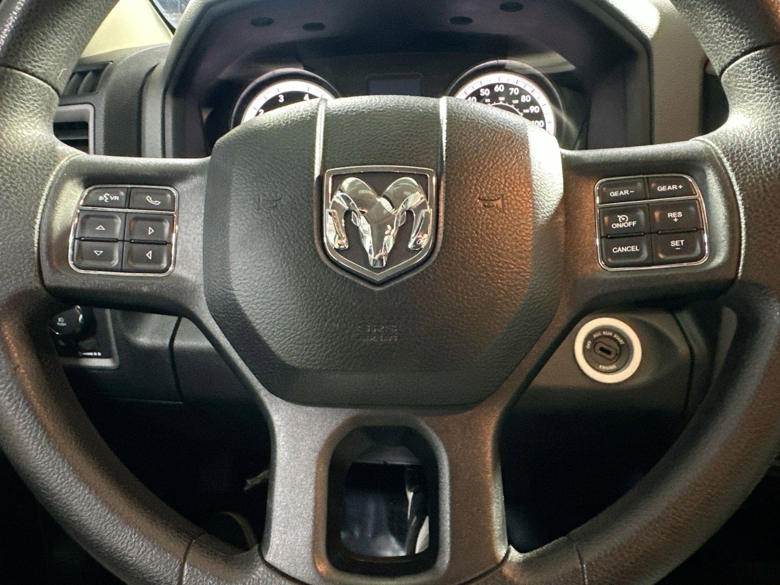 Used 2016 RAM 1500 Express image 19