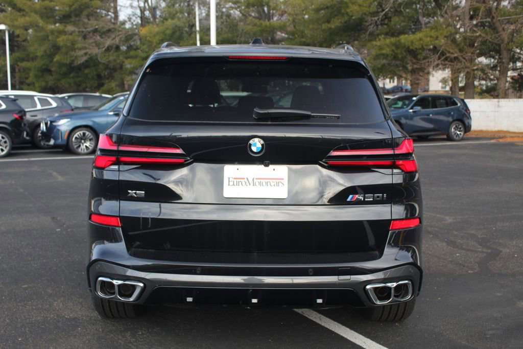 New 2026 BMW X5 M60i image 6