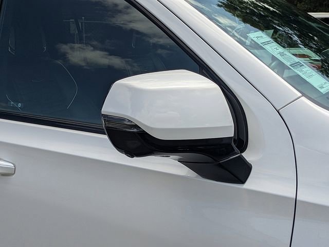 Certified 2023 Cadillac Escalade ESV Sport Platinum w/ LPO, Floor Liner Package image 11