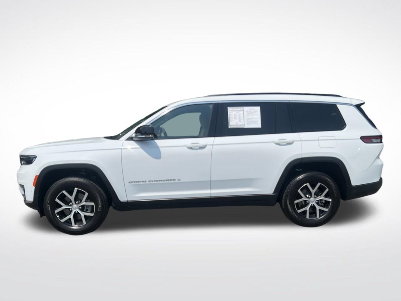 Used 2025 Jeep Grand Cherokee L Limited w/ Luxury Tech Group II RWD image 2