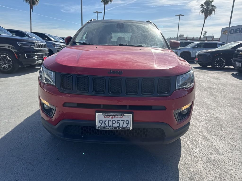 Used 2020 Jeep Compass Latitude image 2