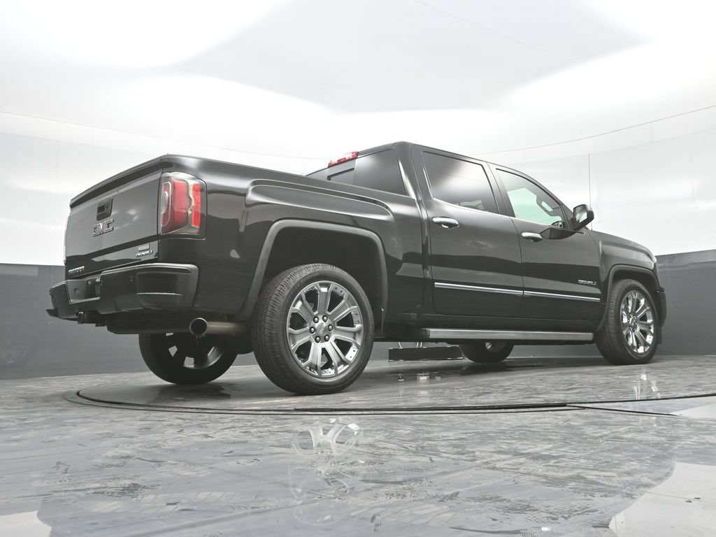 Used 2018 GMC Sierra 1500 Denali w/ Denali Ultimate Package AWD/4WD image 26