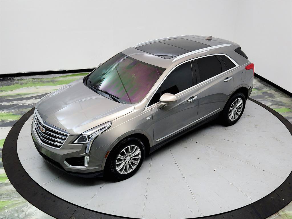 Used 2017 Cadillac XT5 Luxury w/ Driver Awareness Package FWD image 32