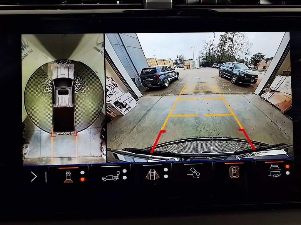 New 2026 GMC Sierra 2500 Denali Ultimate AWD/4WD image 10