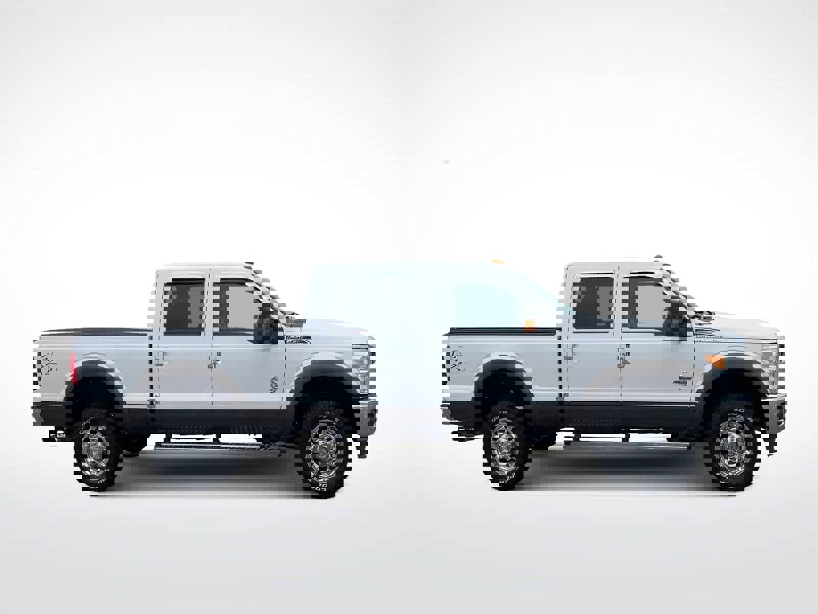 Used 2016 Ford F350 Lariat w/ Lariat Ultimate Package image 3