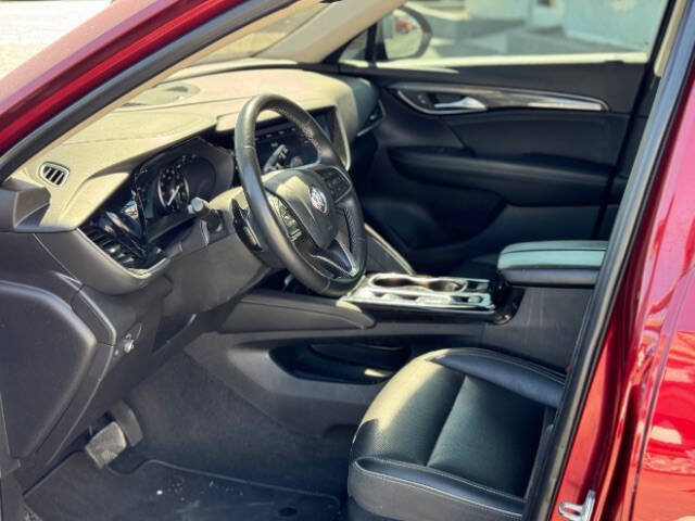 Used 2021 Buick Envision Essence w/ Sport Touring Package FWD image 11