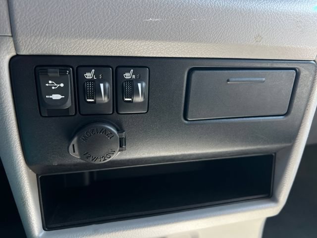 Used 2017 Toyota Sienna XLE w/ XLE Navigation Package AWD/4WD image 24