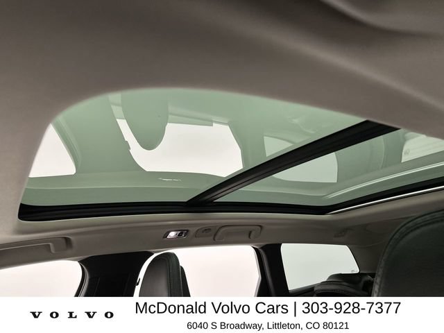Used 2018 Volvo V90 T5 Cross Country w/ Convenience Package AWD/4WD image 22