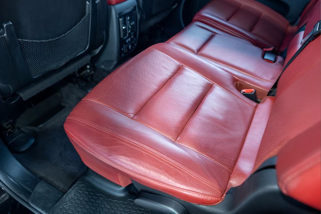 Used 2018 Dodge Durango R/T w/ Blacktop Package AWD/4WD image 55