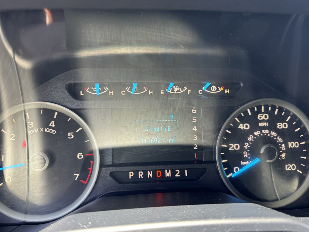 Used 2015 Ford F150 XLT RWD image 23
