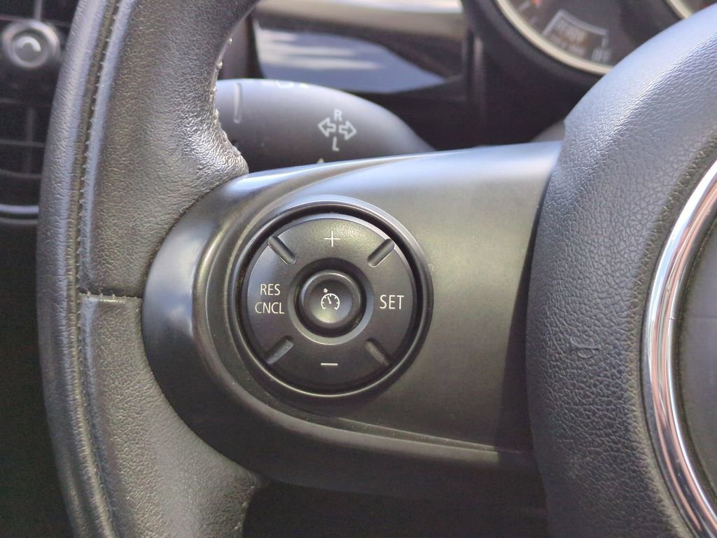 Used 2016 MINI Cooper S image 26