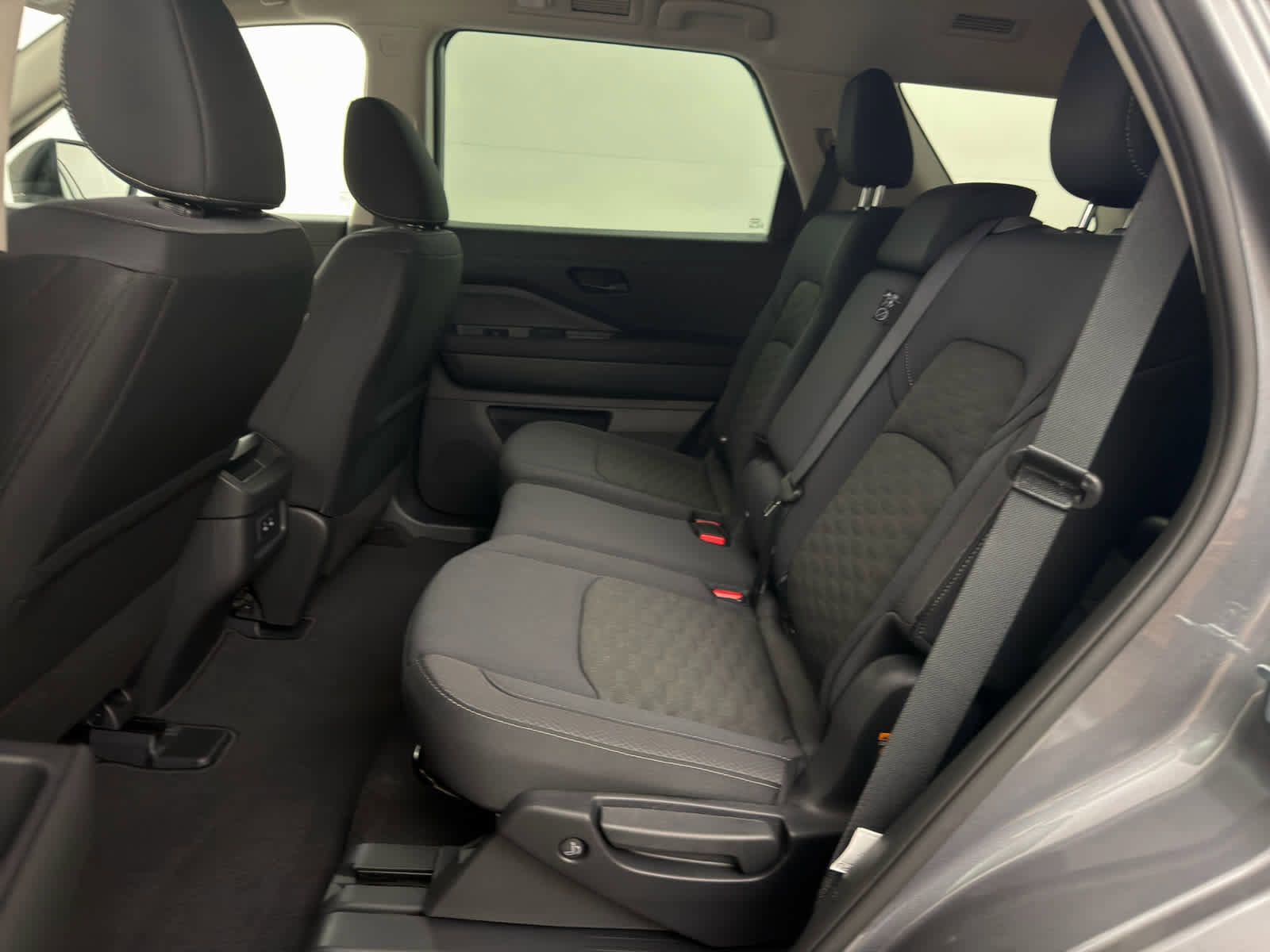 New 2026 Nissan Pathfinder SV image 16