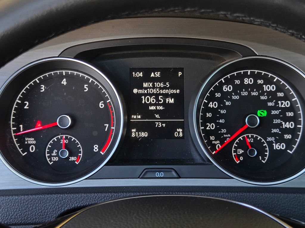 Used 2015 Volkswagen Golf S FWD image 23