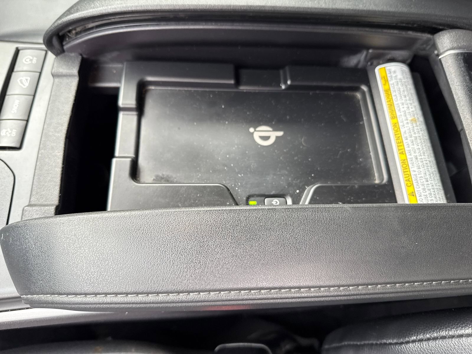 Used 2022 Toyota Highlander XLE image 25