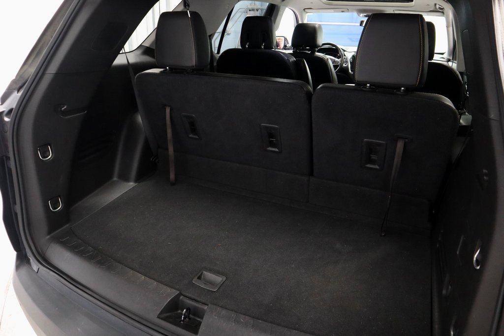 Used 2018 Chevrolet Traverse LT w/ LPO, Floor Liner Package image 14