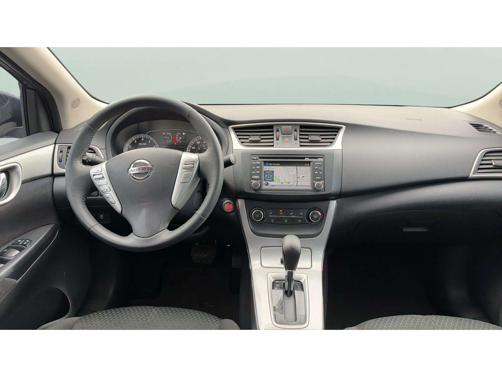 Used 2015 Nissan Sentra SR w/ Navigation Package FWD image 14
