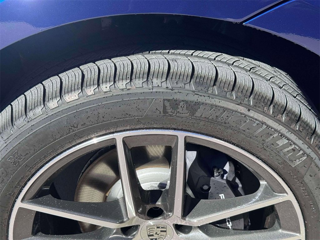 New 2026 Porsche Macan image 13