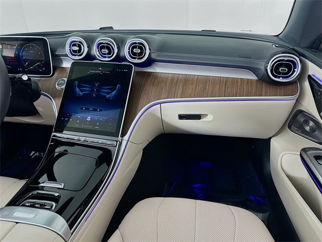 Used 2024 Mercedes-Benz CLE 450 4MATIC Cabriolet image 24