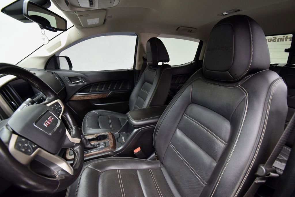 Used 2022 GMC Canyon Denali image 19