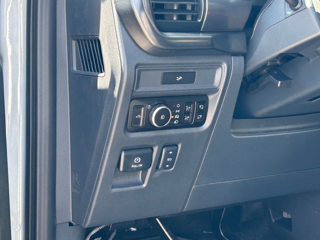 New 2026 Ford F150 Lariat w/ Equipment Group 502A High image 38