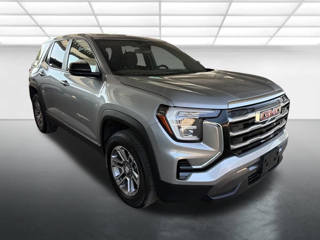 Used 2025 GMC Terrain Elevation FWD image 1