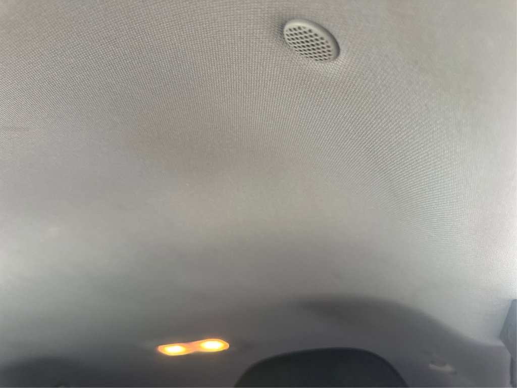 Used 2016 Chevrolet Malibu LT image 32