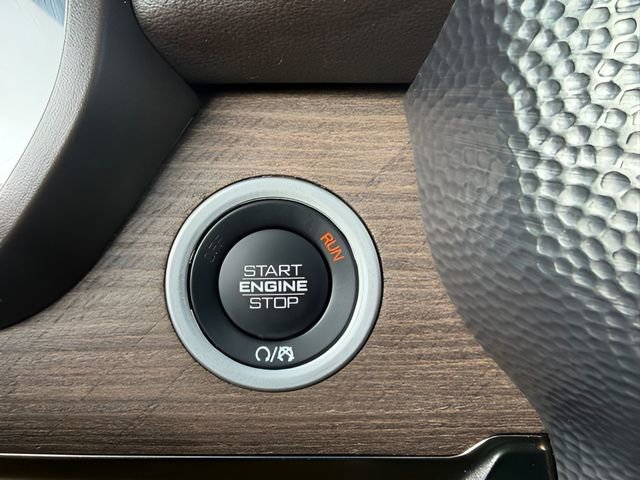 Used 2025 RAM 1500 Limited image 50