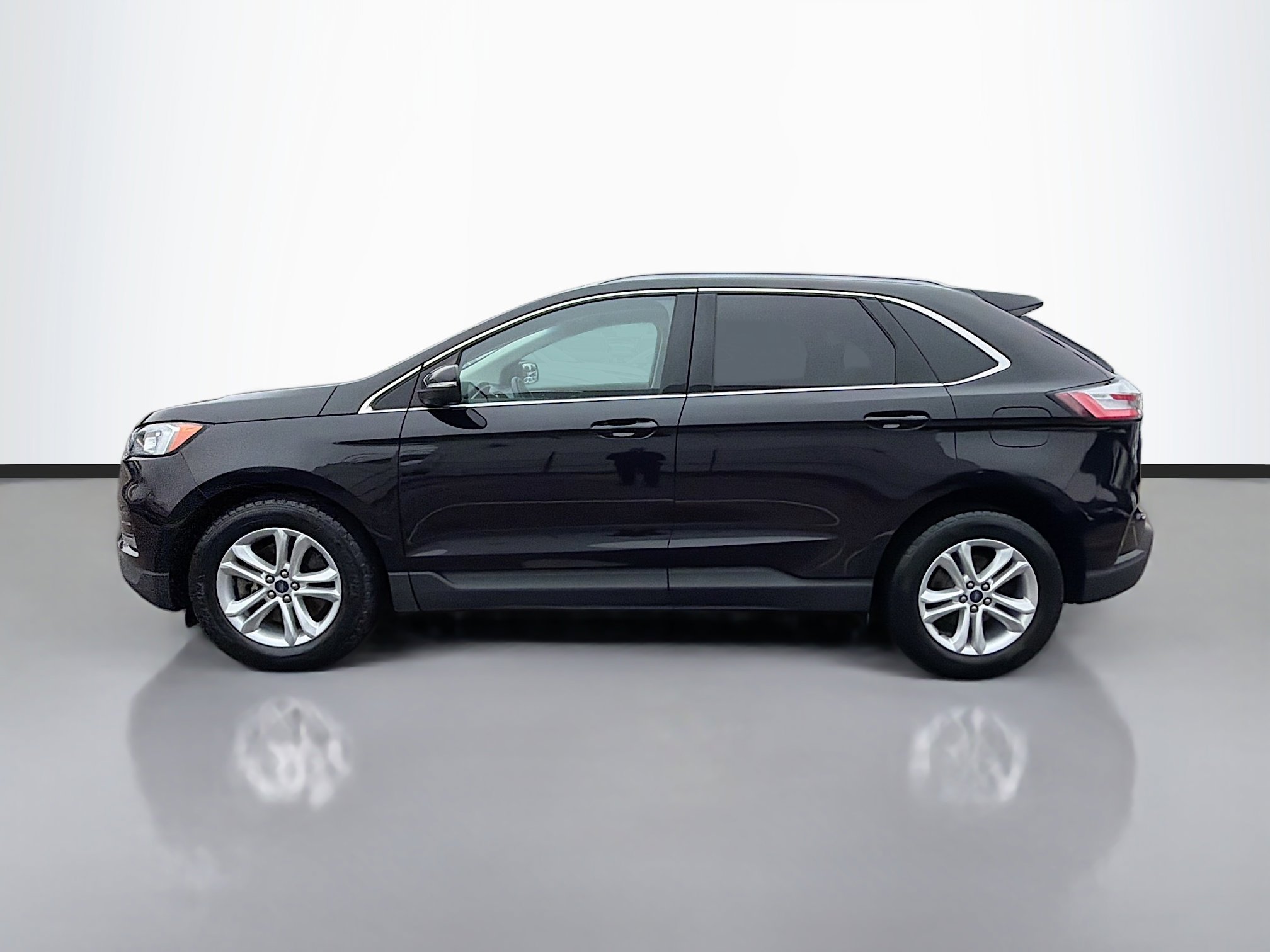 Used 2020 Ford Edge SEL w/ Convenience Package image 6