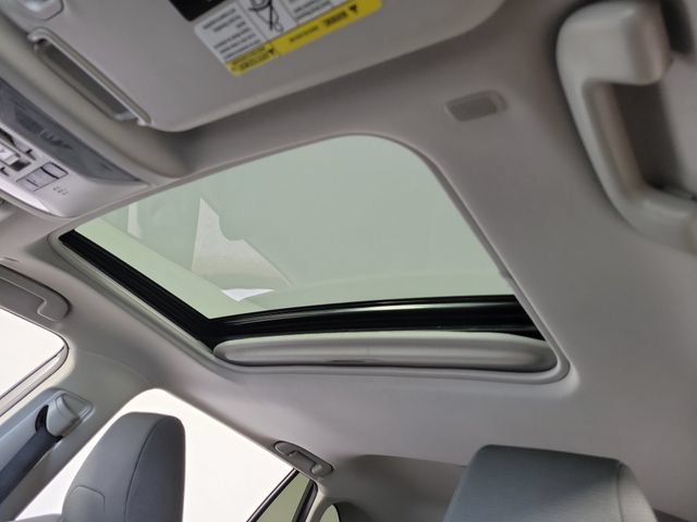 Used 2023 Toyota RAV4 XLE w/ Convenience Package FWD image 21